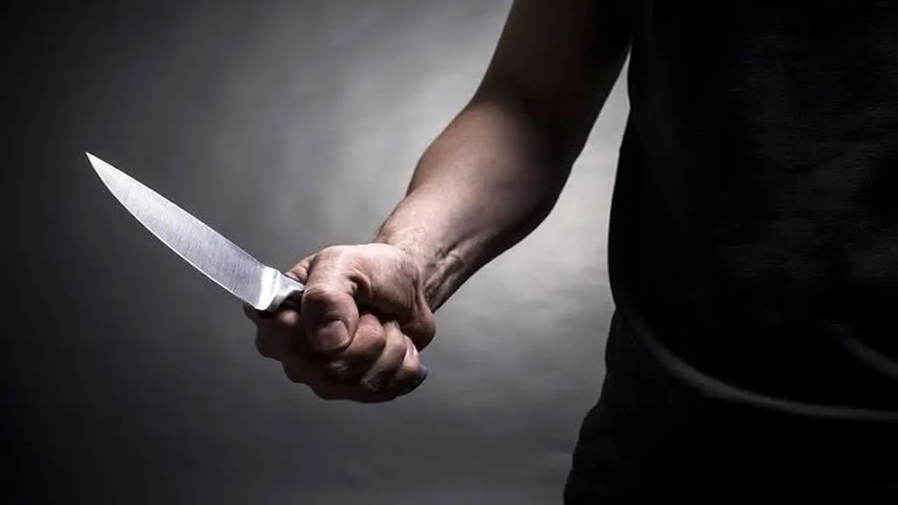 سقوط متهم بطعنة شاب بسبب هاتف محمول في المرج